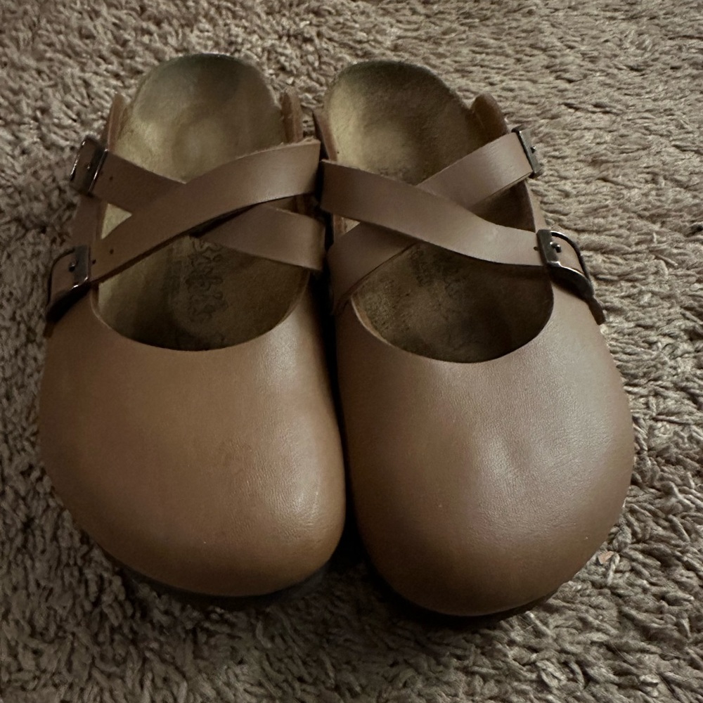 Birkis By Birkenstock